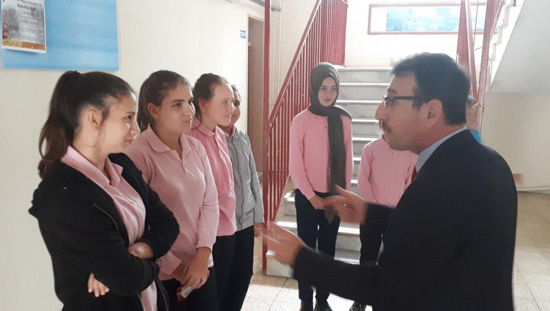 İlçe Milli Eğitim Müdürümüz Sayın Musa Ayaz Köprühisar Atatürk Ortaokulunu ziyaret etti.